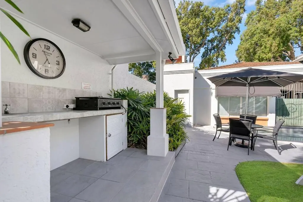 Apartament Beach Haven - Alassio Beachfront Resort - Palm Cove