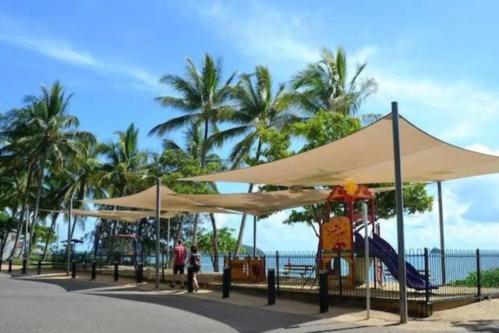 Beach Haven - Alassio Beachfront Resort - Palm Cove Australia